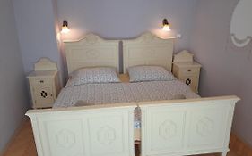Apartments Kajovska 63